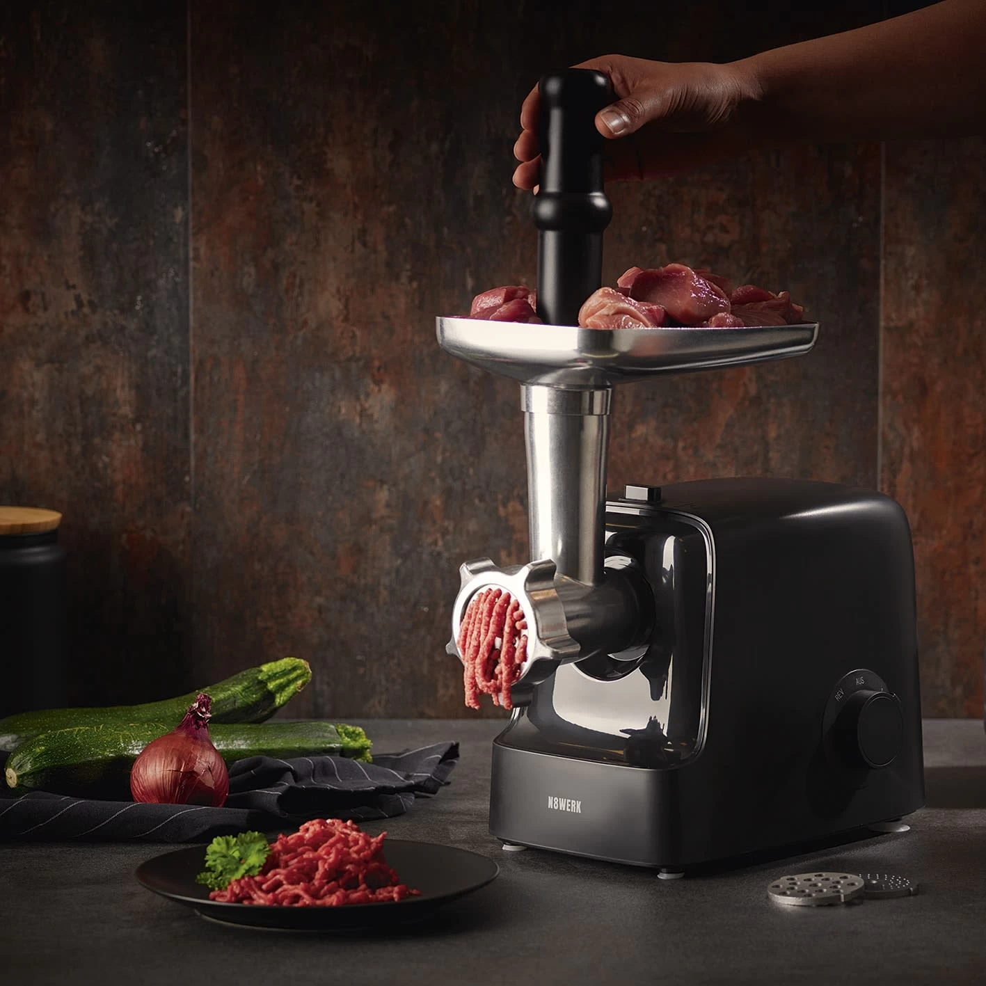 Fleischwolf In Schwarz 9 Fleischwolf In Schwarz – Bild 7