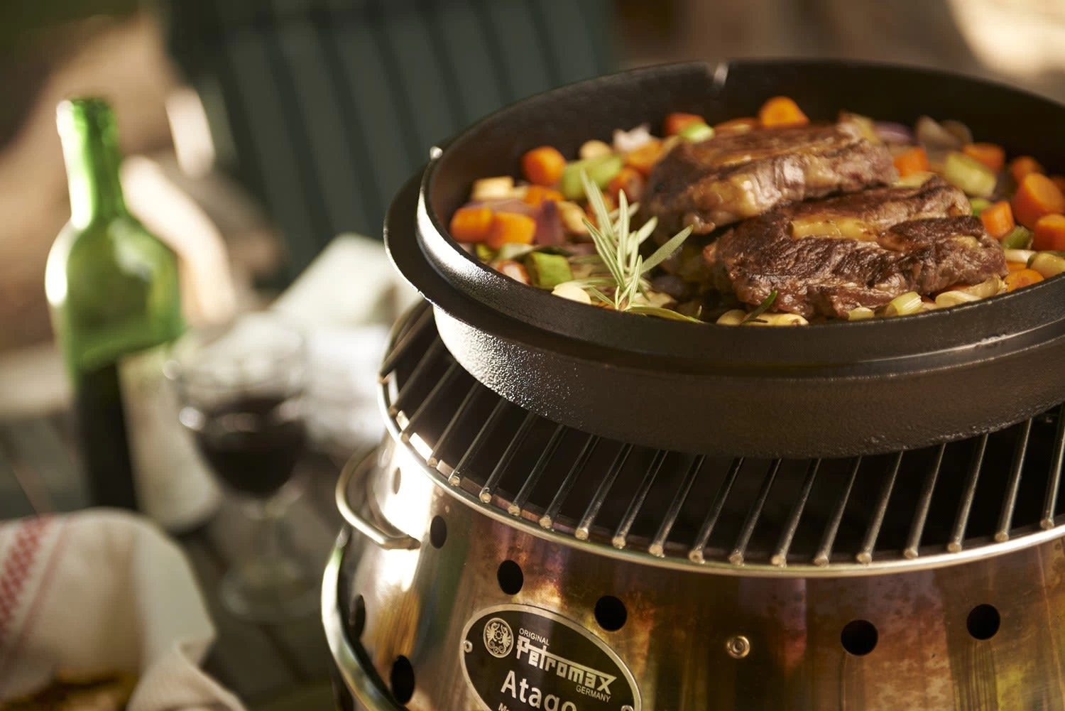 Petromax Feuertopf Gusseisen Ft6-t In Schwarz - 5,5 Liter 11 Petromax Feuertopf Gusseisen Ft6-t In Schwarz - 5,5 Liter – Bild 9