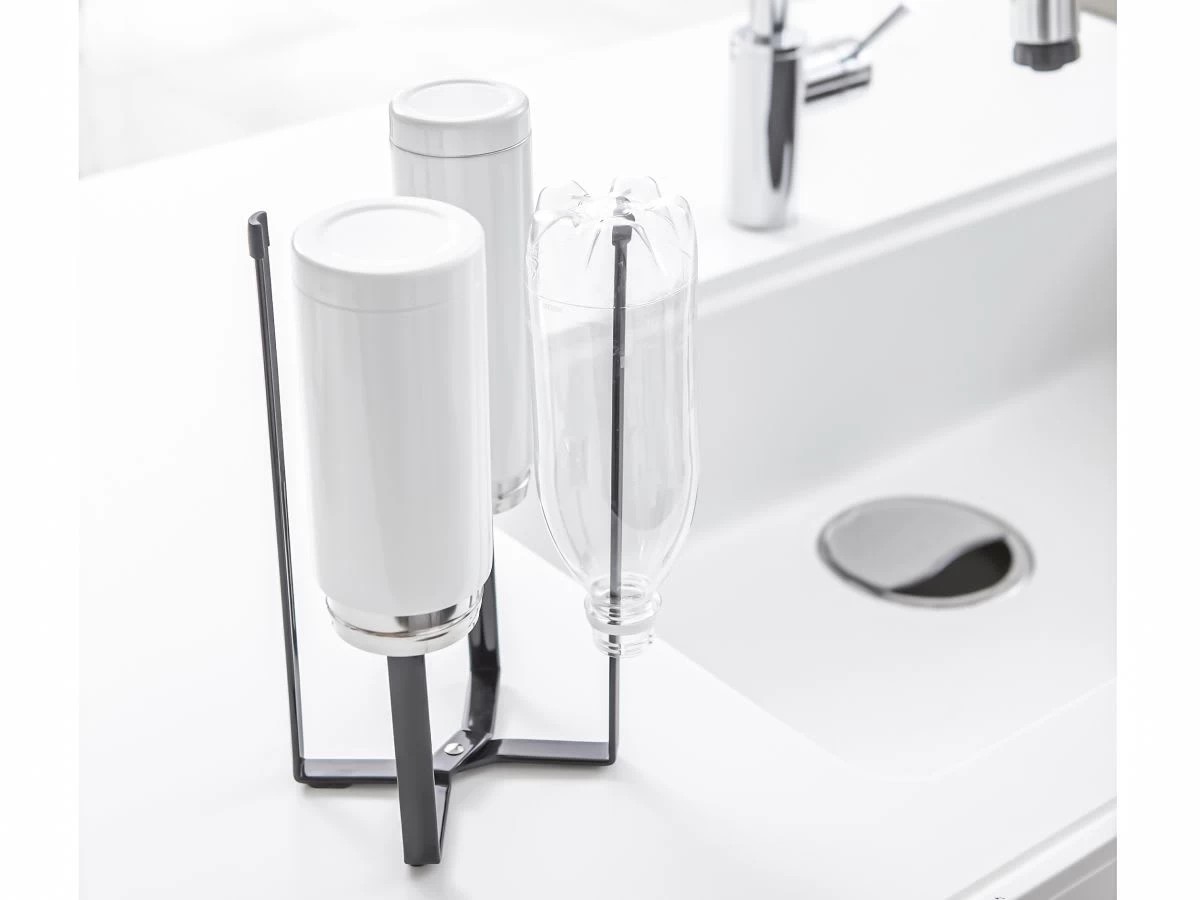 Yamazaki Flaschen Trockenständer Tower In Schwarz 9 Yamazaki Flaschen Trockenständer Tower In Schwarz – Bild 7