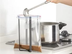 Yamazaki Flaschen Trockenständer Tower In Schwarz 19 Yamazaki Flaschen Trockenständer Tower In Schwarz -Küchenbedarf Geschäft yamazaki flaschen trockenstander tower in schwarz 8